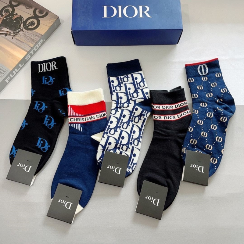 DIOR